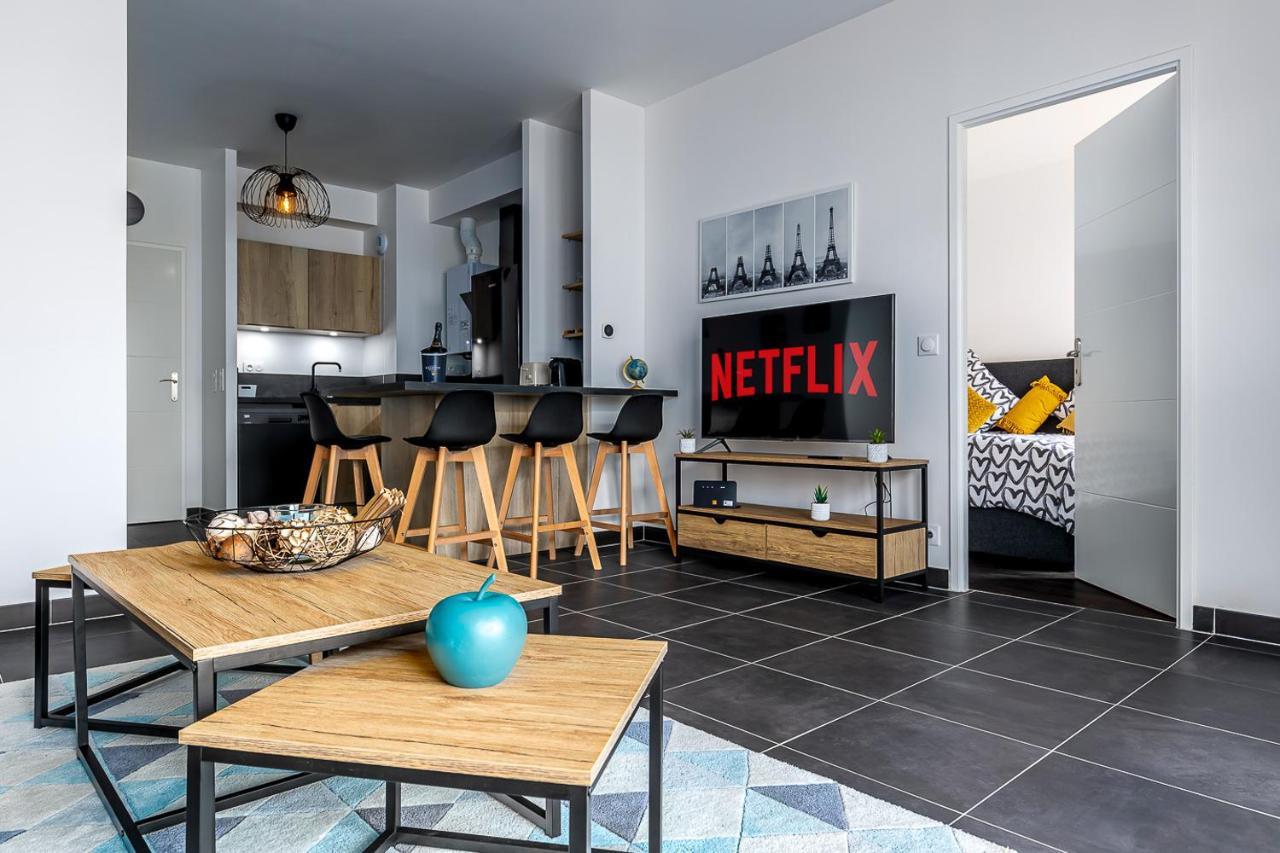 King Size Bed - Free Private Parking - Garden & Terrace - 14Min From Disneyland Ферр'єр-ан-Брі Екстер'єр фото